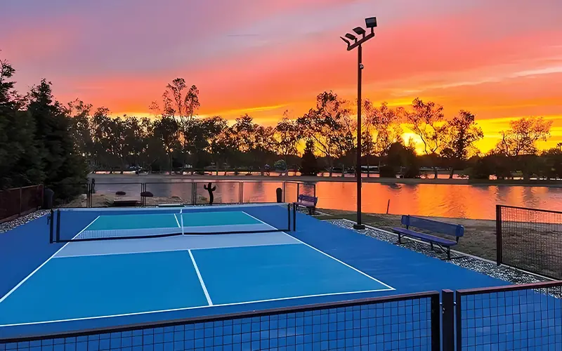 build a pickleball court